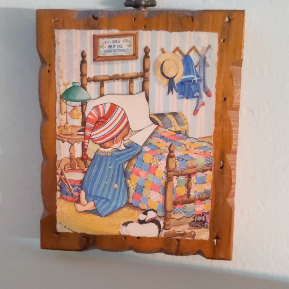 Wooden sign-Boy praying